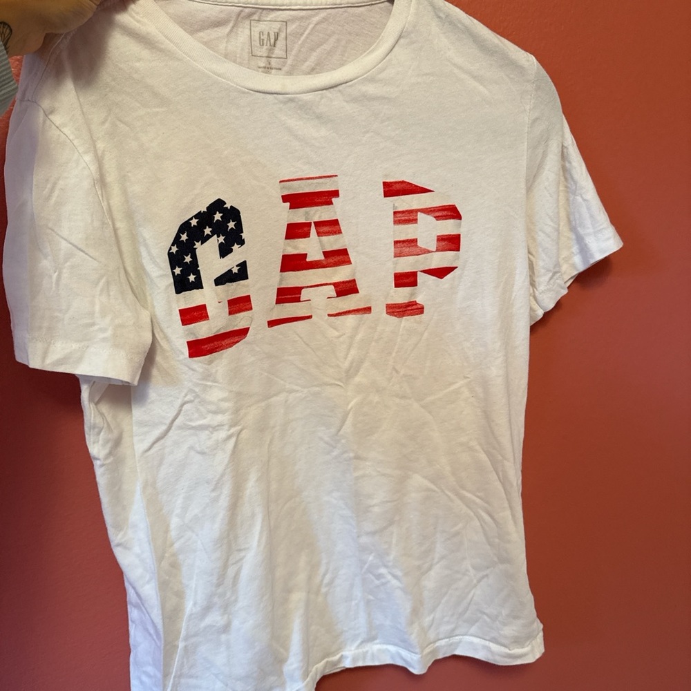 GAP White Tee with Patriotic Logo